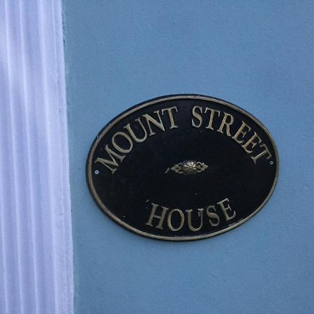 브레컨 Mount Street House B&B 외부 사진