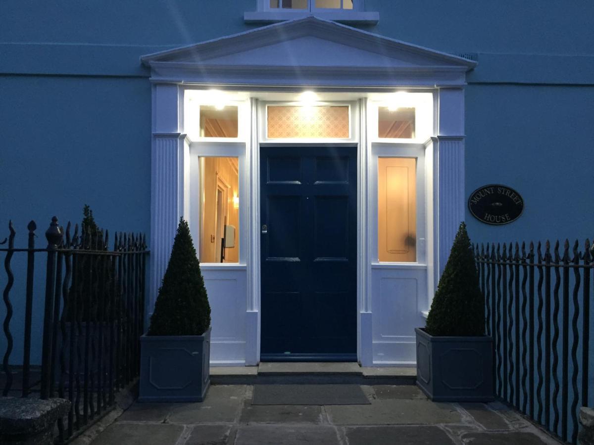 브레컨 Mount Street House B&B 외부 사진
